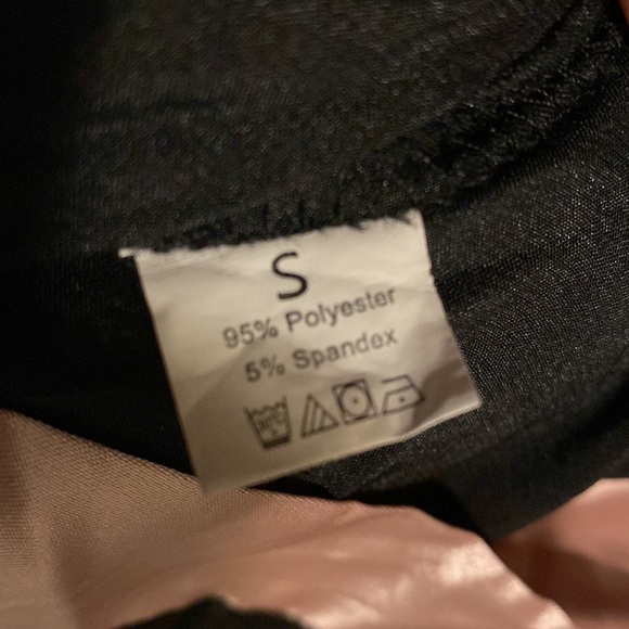 Silky Robe (black and pink) - Picture 3 of 3